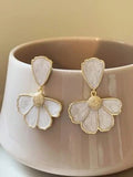 Shein - 1 Pair Floral Design Fresh Earrings Suitable For Daily Matching