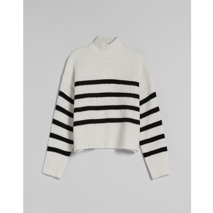 Bershka- Soft Touch Turtleneck Sweater