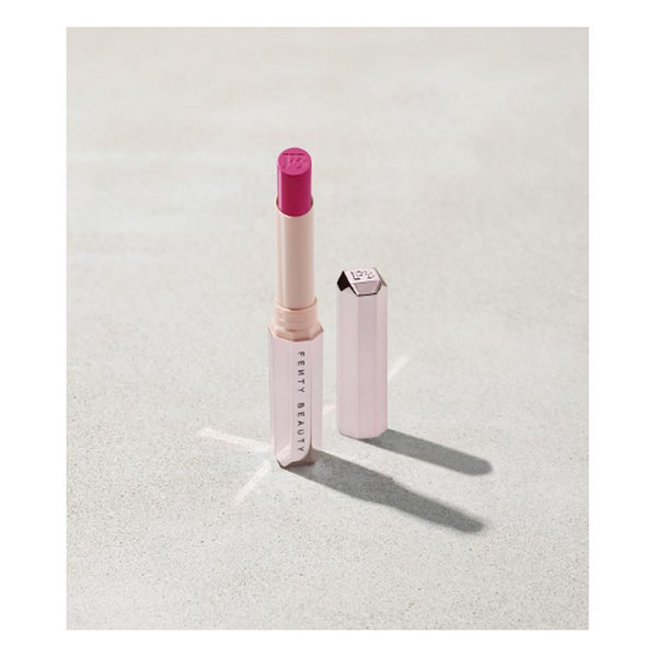 Fenty Beauty- MATTEMOISELLE PLUSH MATTE LIPSTICK - Flamingo Acid