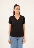 Nine90nine- V Neck Round Hem T-Shirt - Black