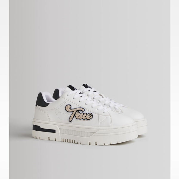 Bershka- Platform trainers with patch