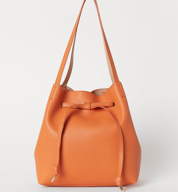 H&M- Bucket bag