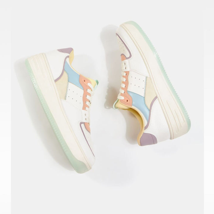 Bershka- Multicoloured embossed trainers