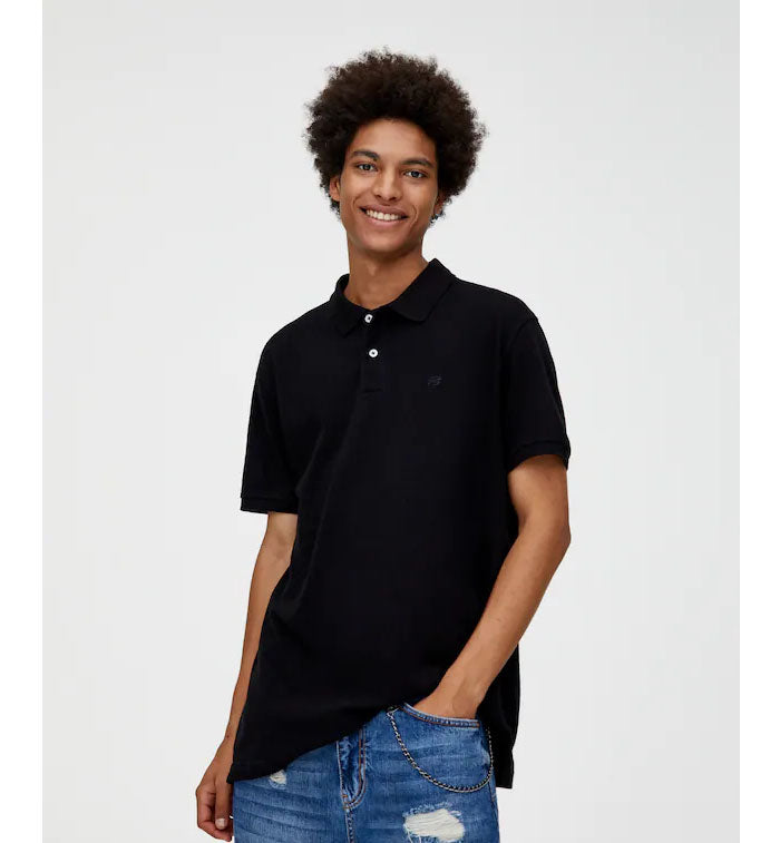 Pull & Bear- Men Basic Coloured Polo Shirt- Black