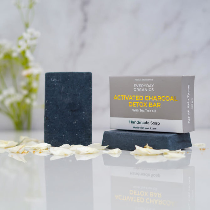 Activated Charcoal Detox Bar/Soap with Tea Tree Oil