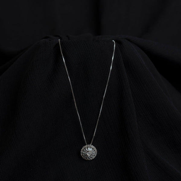 Shein- White  Zircon Necklace